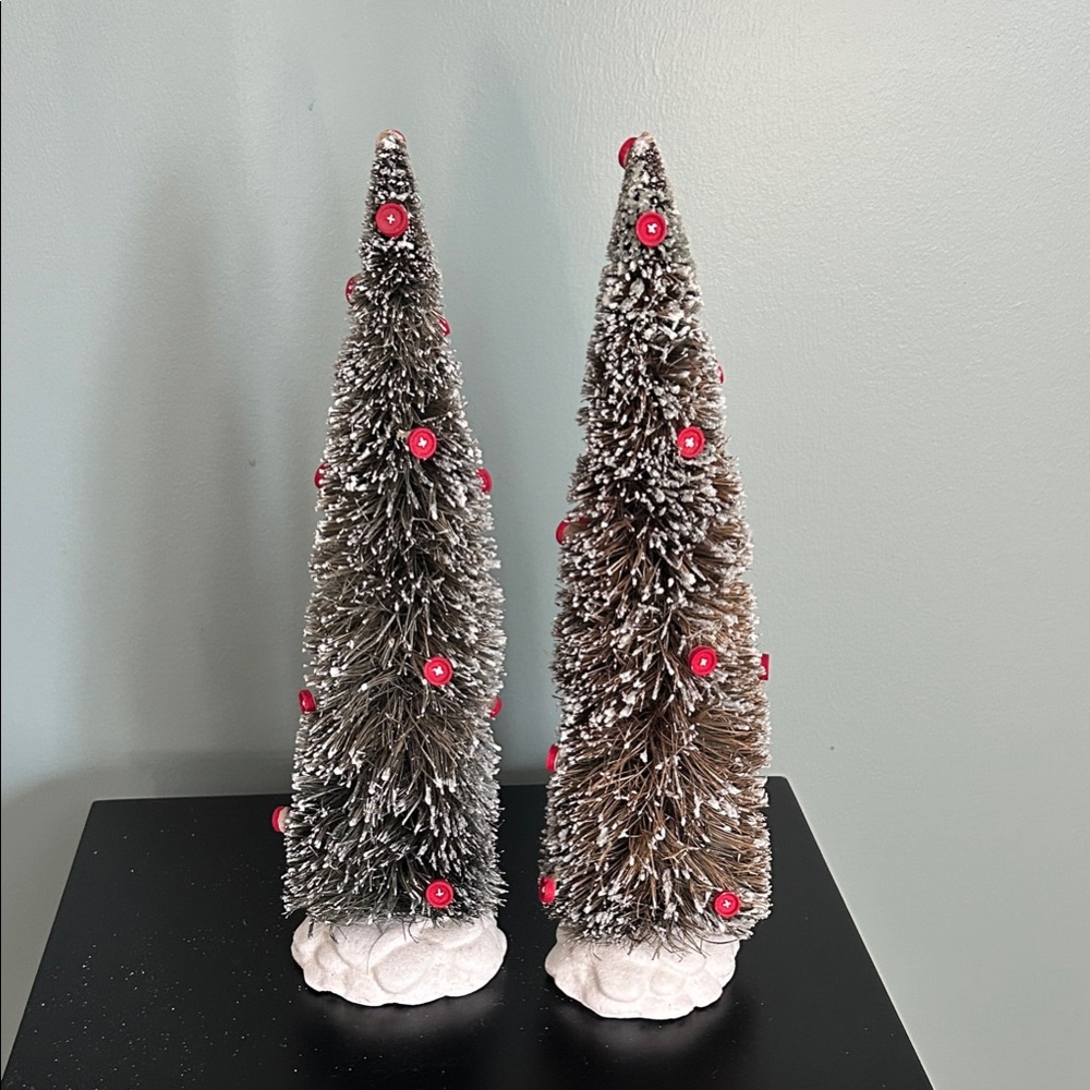 Department 56  Buttons Trees Snowy Trees with Red Berries